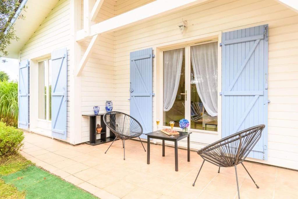 New Charmante Maison Proche Ocean บิสการ์รอส ภายนอก รูปภาพ